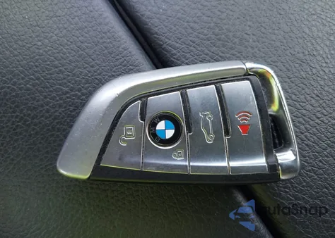 2019 BMW 530E Iperformance z USA, uszkodzony, nr VIN WBAJA9C50KB254244